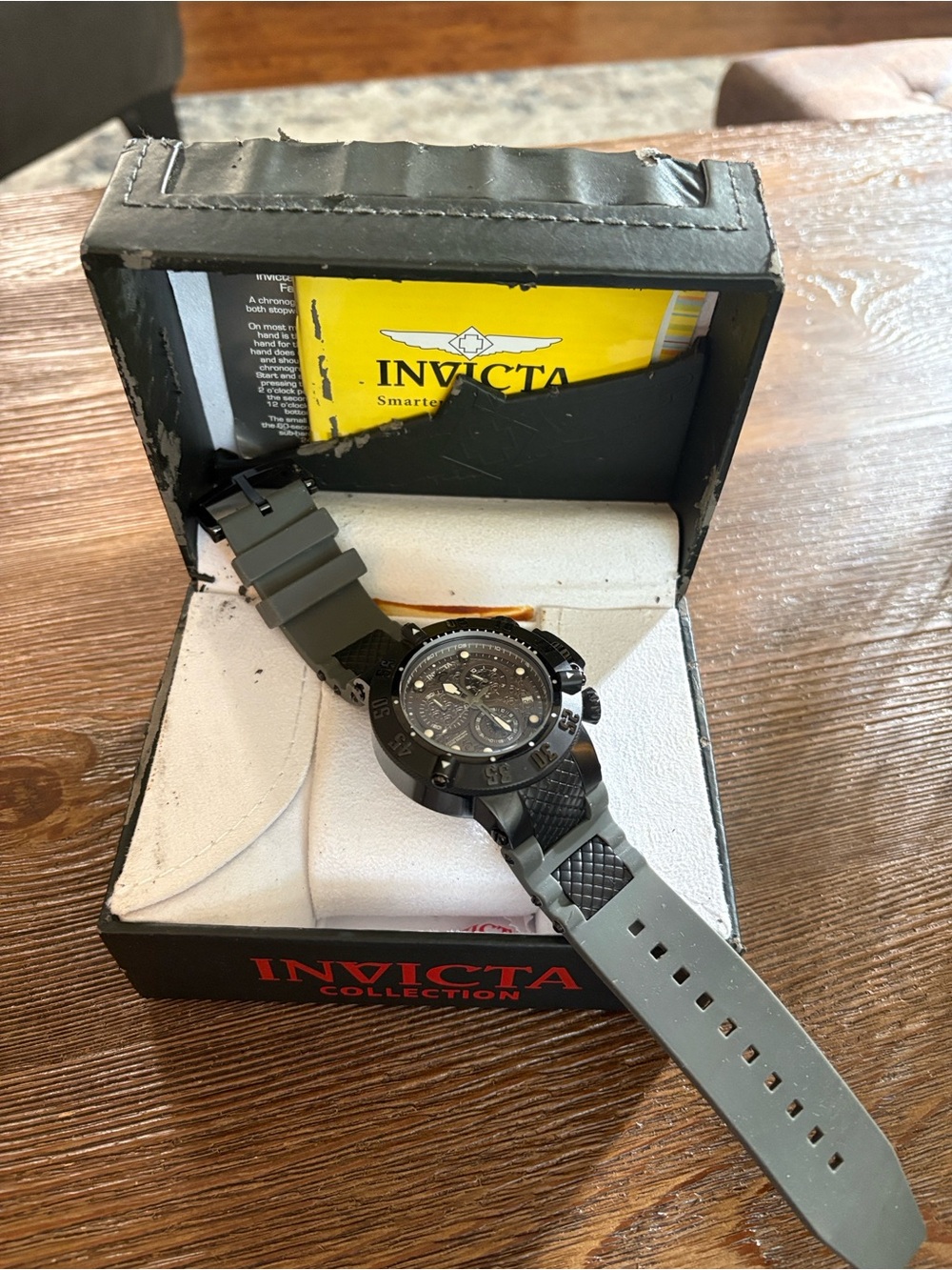 Invicta Subaqua Noma III
 Black & Gray Men's Sport Dive Watch